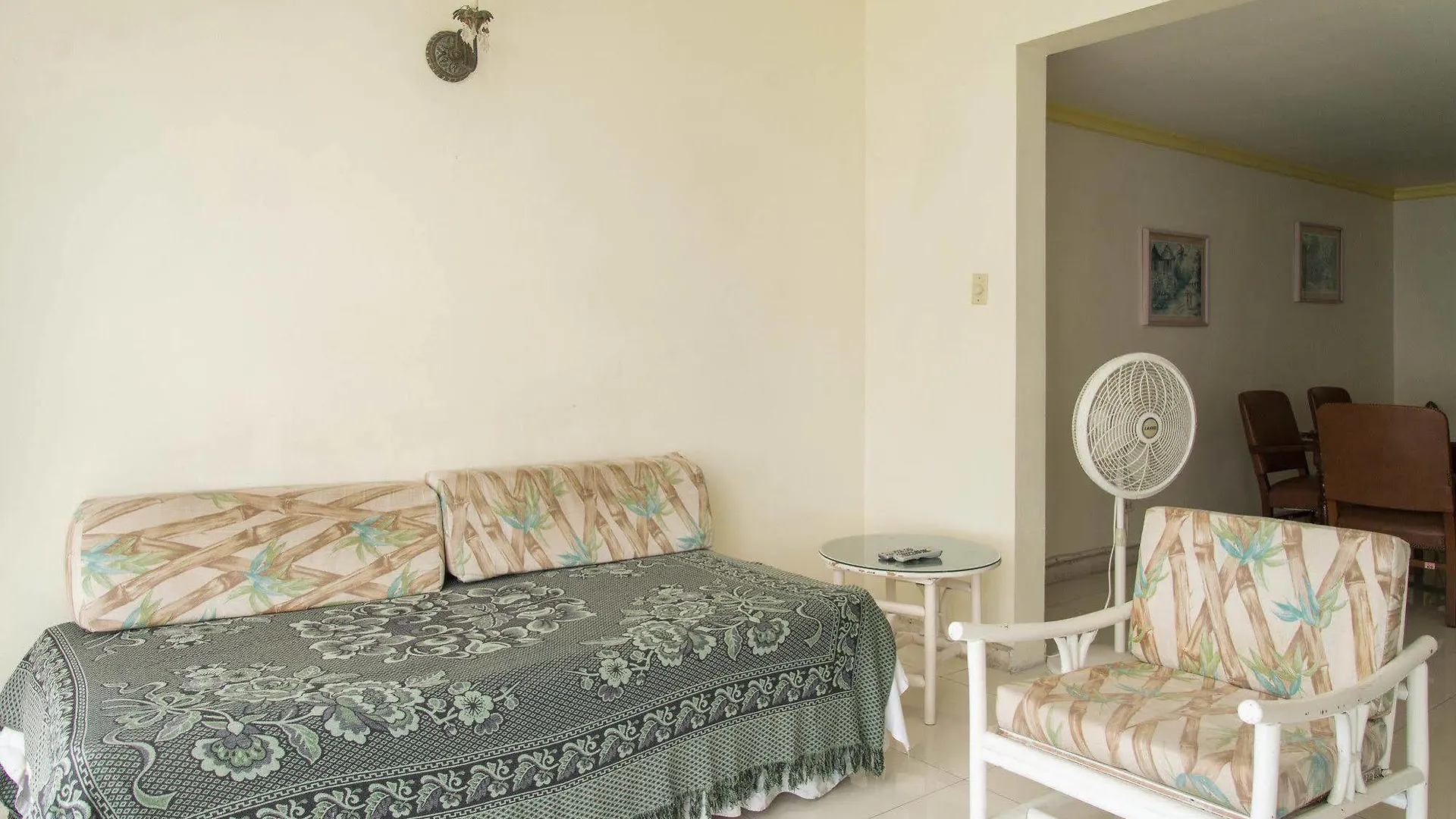 Court Manor At Montego Bay Club Apartment