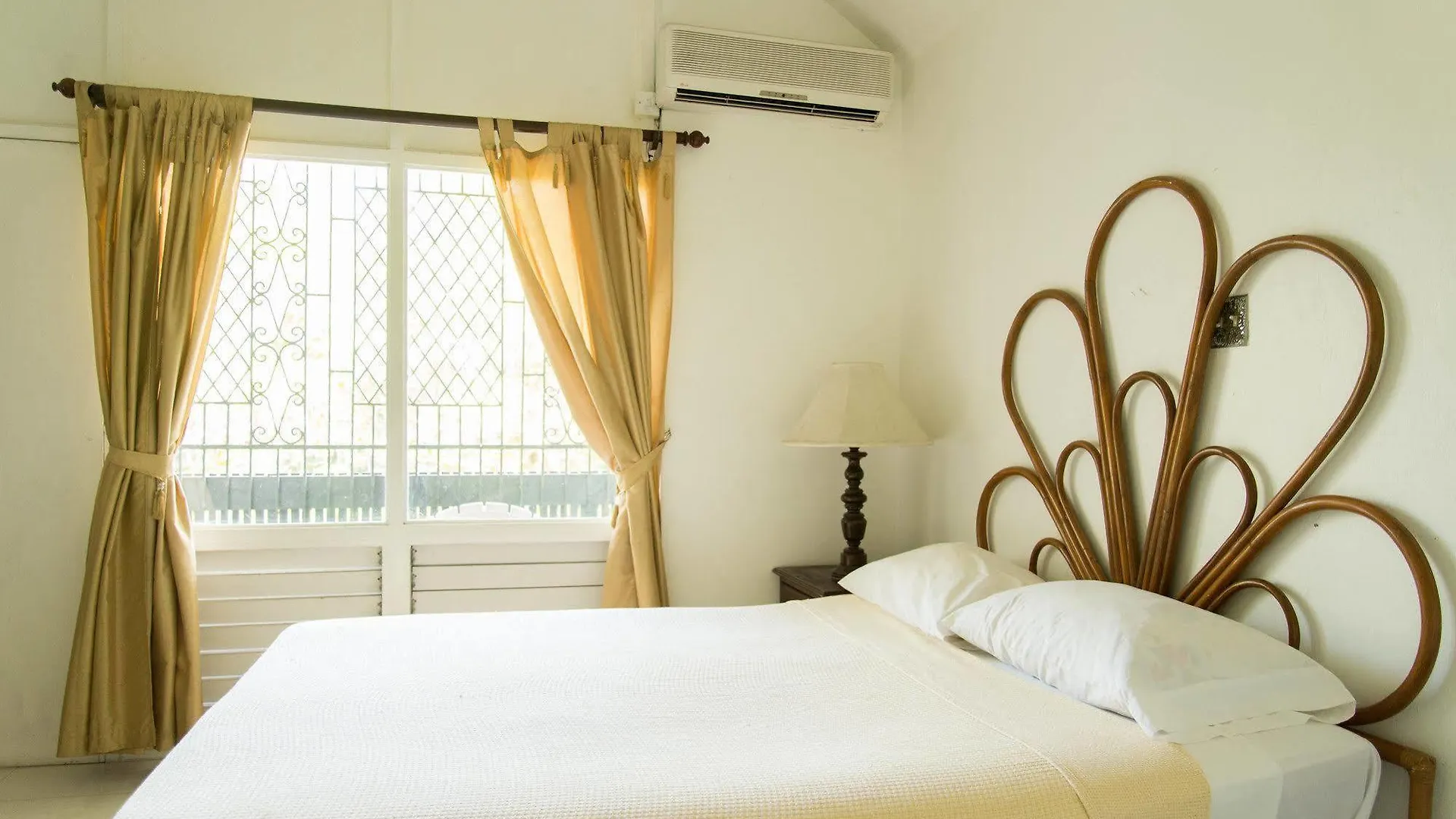 Court Manor At Montego Bay Club Apartment